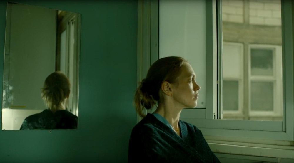 actor Alena Yiv large photo