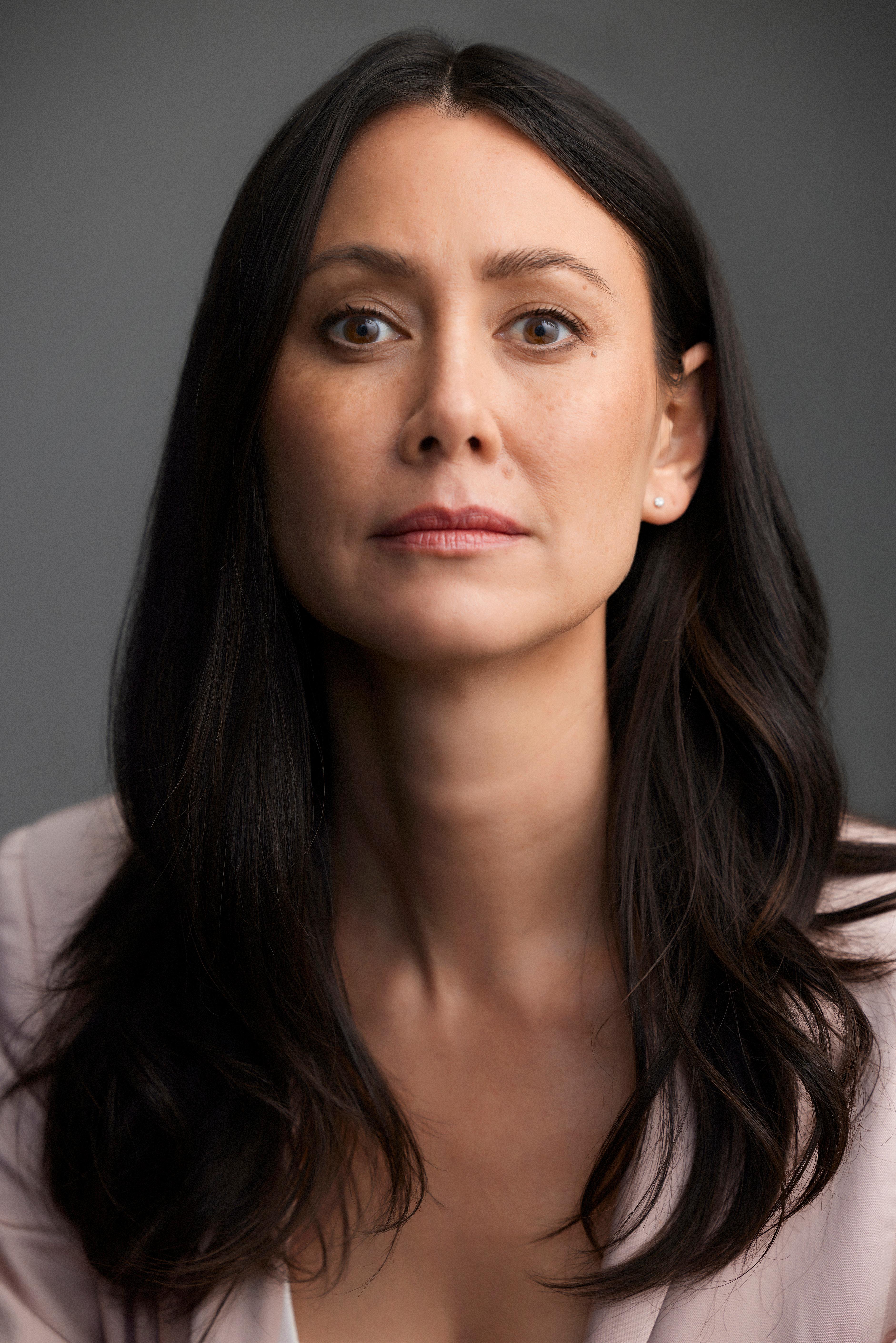 actor Emma Choy large photo