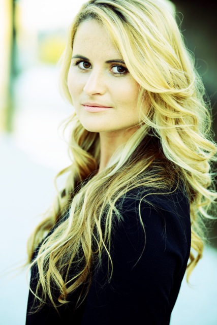 actor Melissa Brown large photo