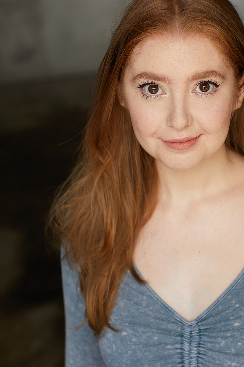 actor Sanya Arnold large photo