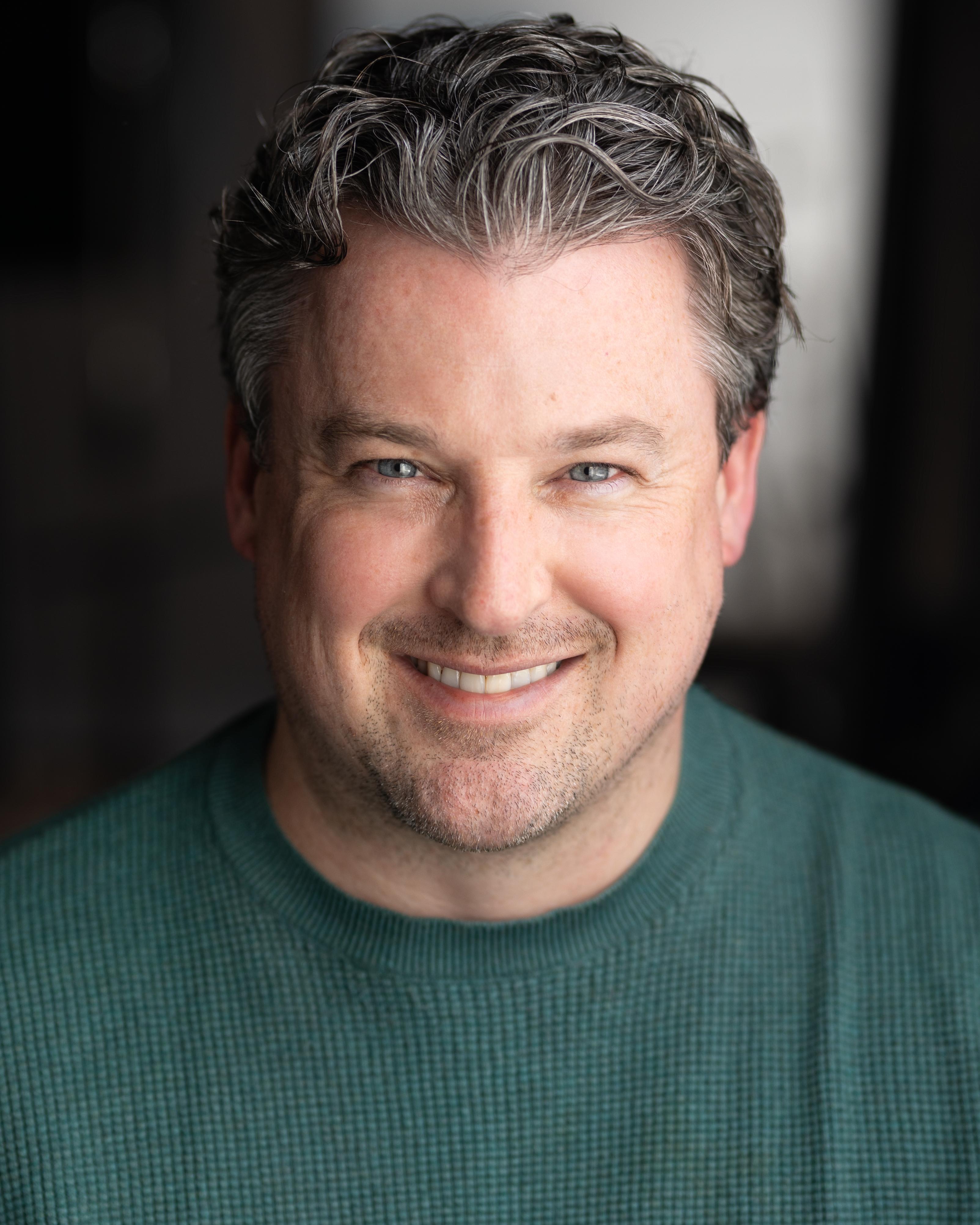 actor Declan Reynolds large photo