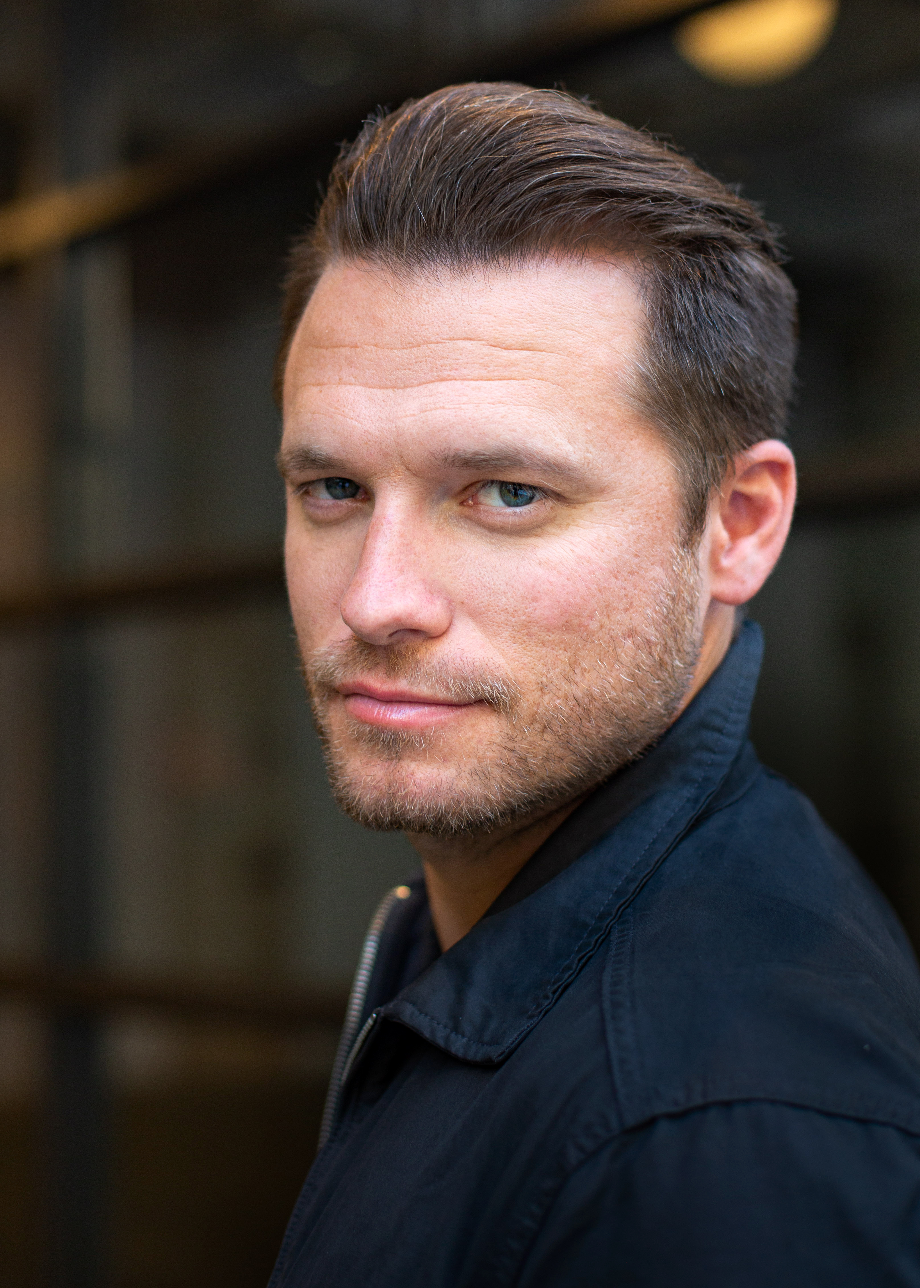 actor Karl Girolamo large photo