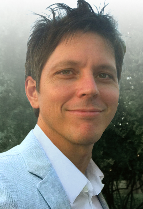 actor Marcel Sarmiento large photo