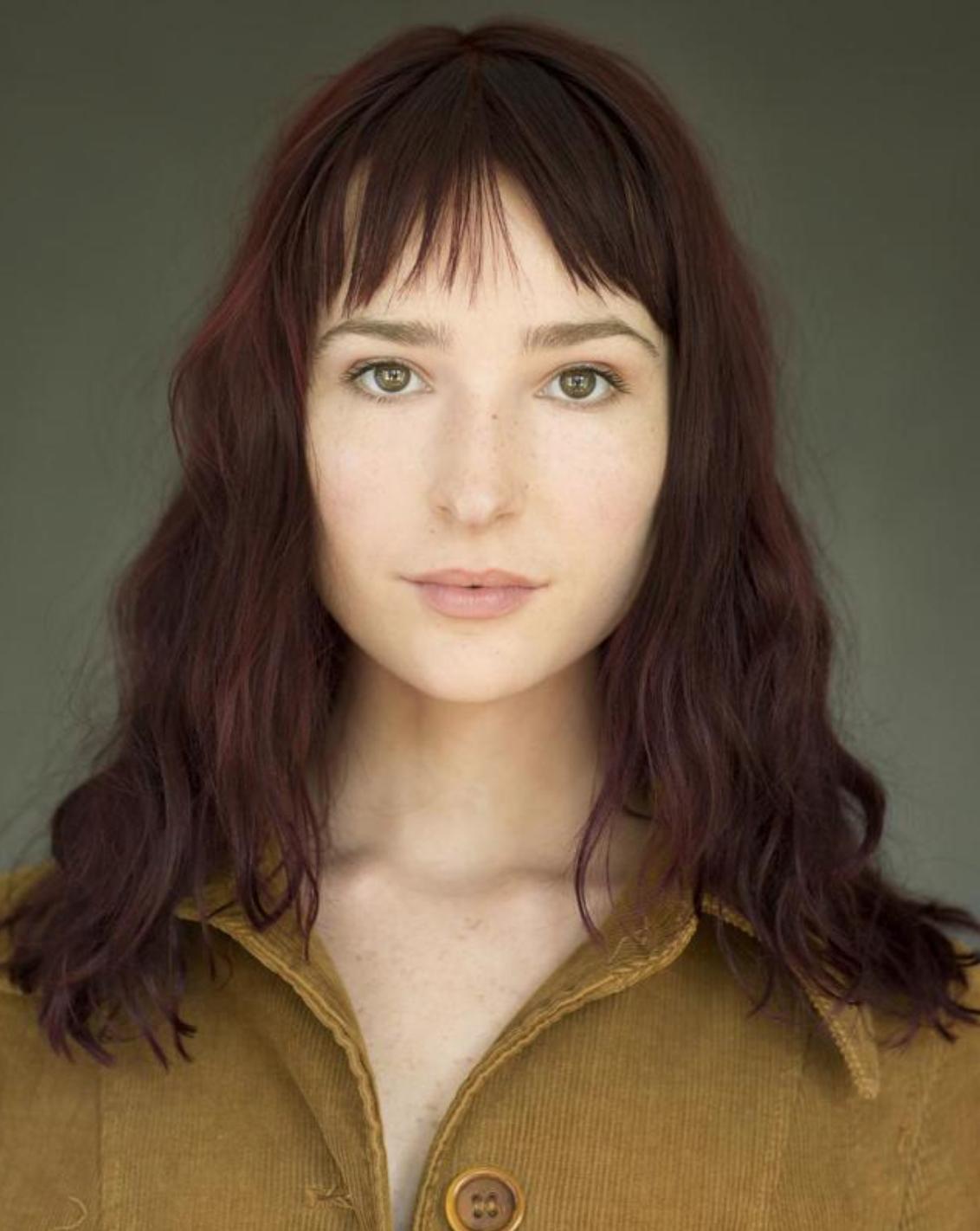 actor Shelby Flannery large photo