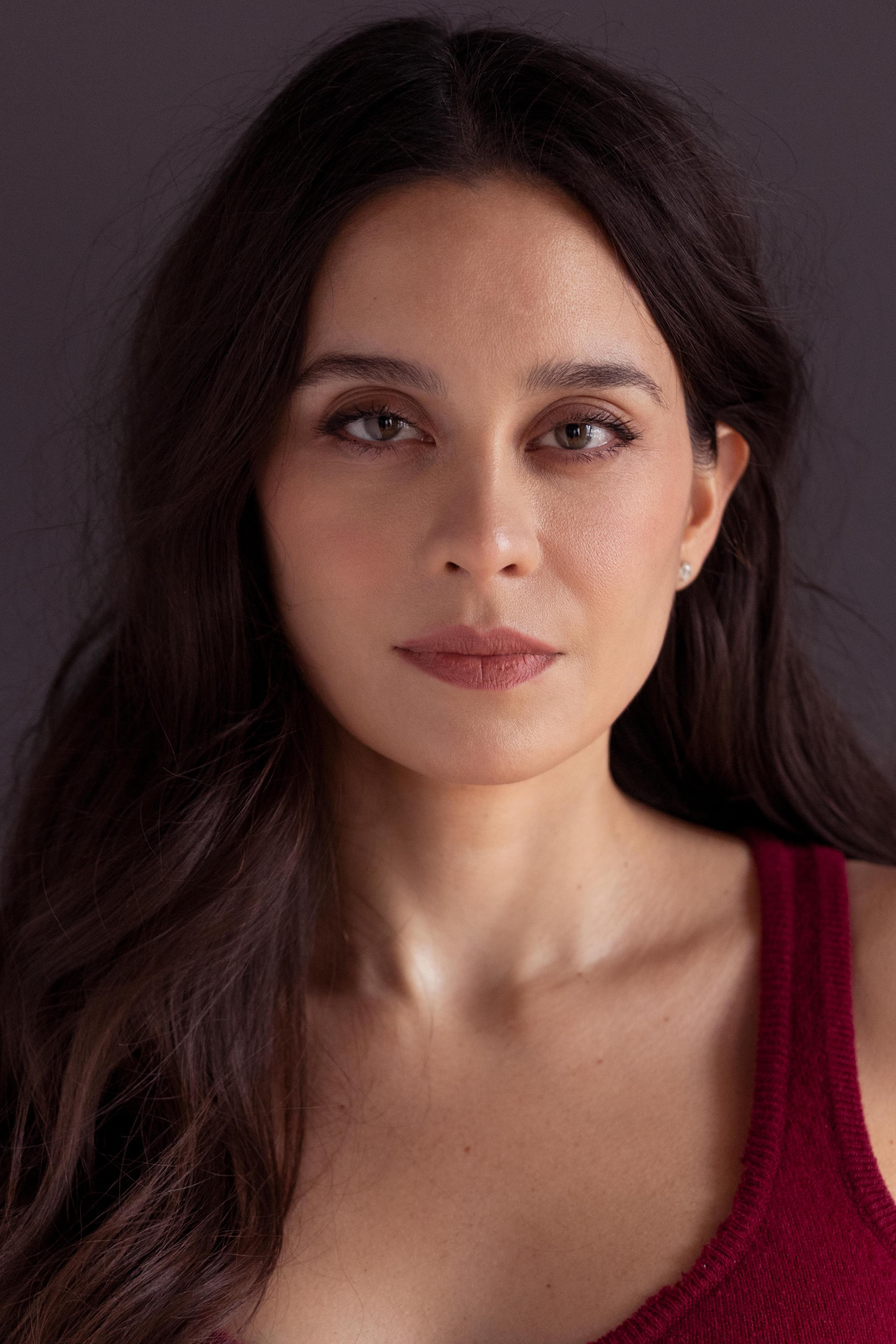 actor Clarice Alves large photo