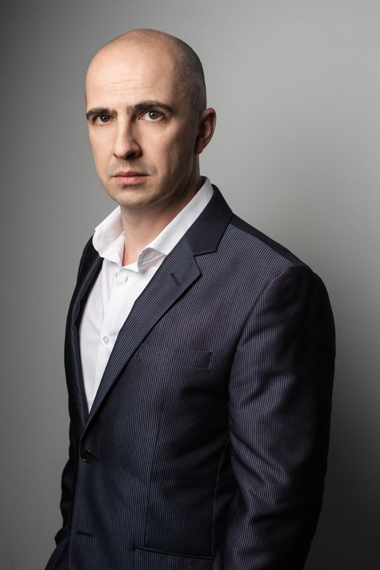 actor Dan Vaida large photo