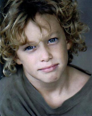 actor Lyndon Smith large photo