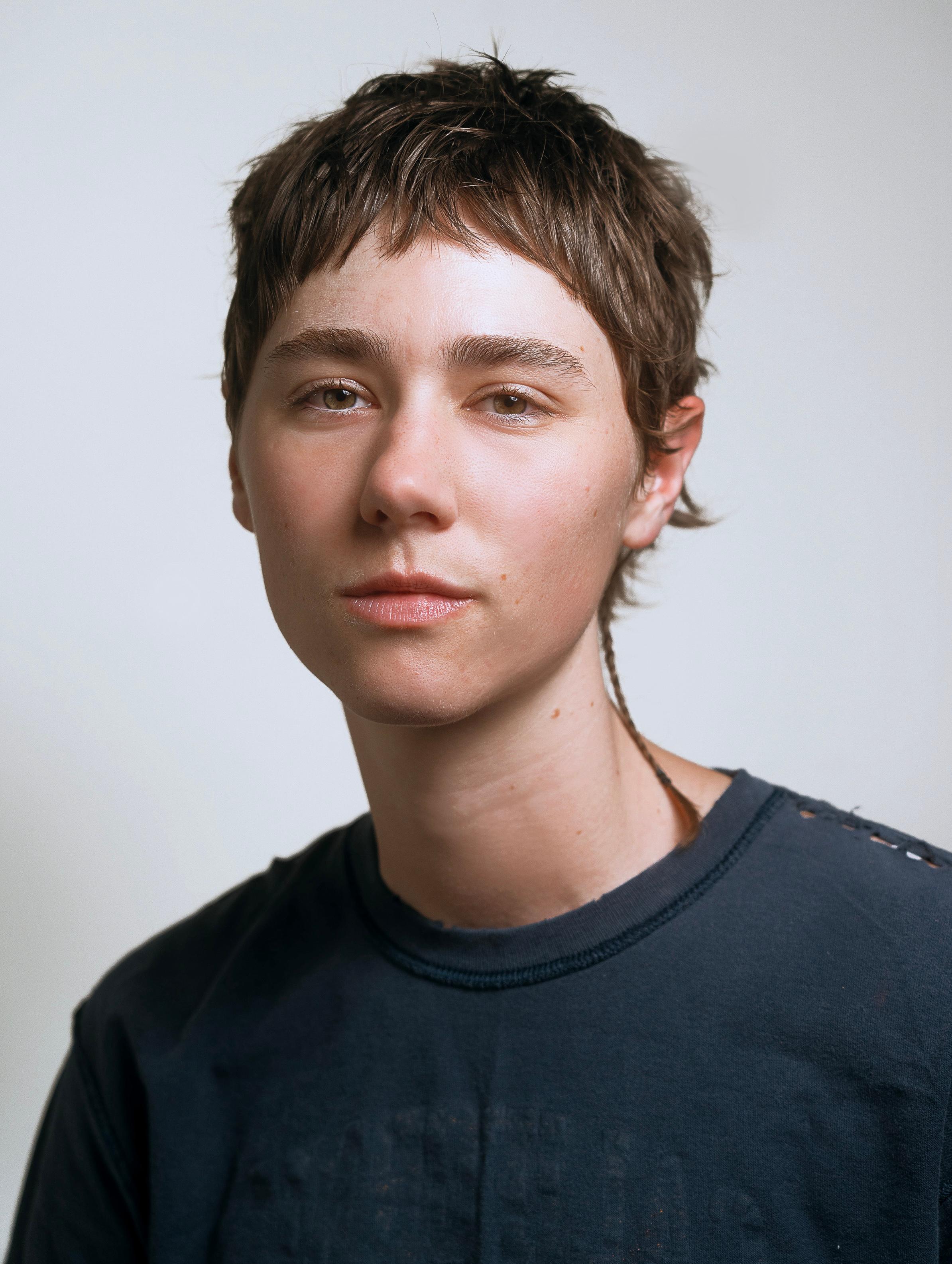 actor Rene Leech large photo