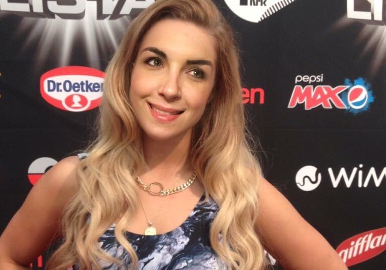 actor Rina Kelly large photo