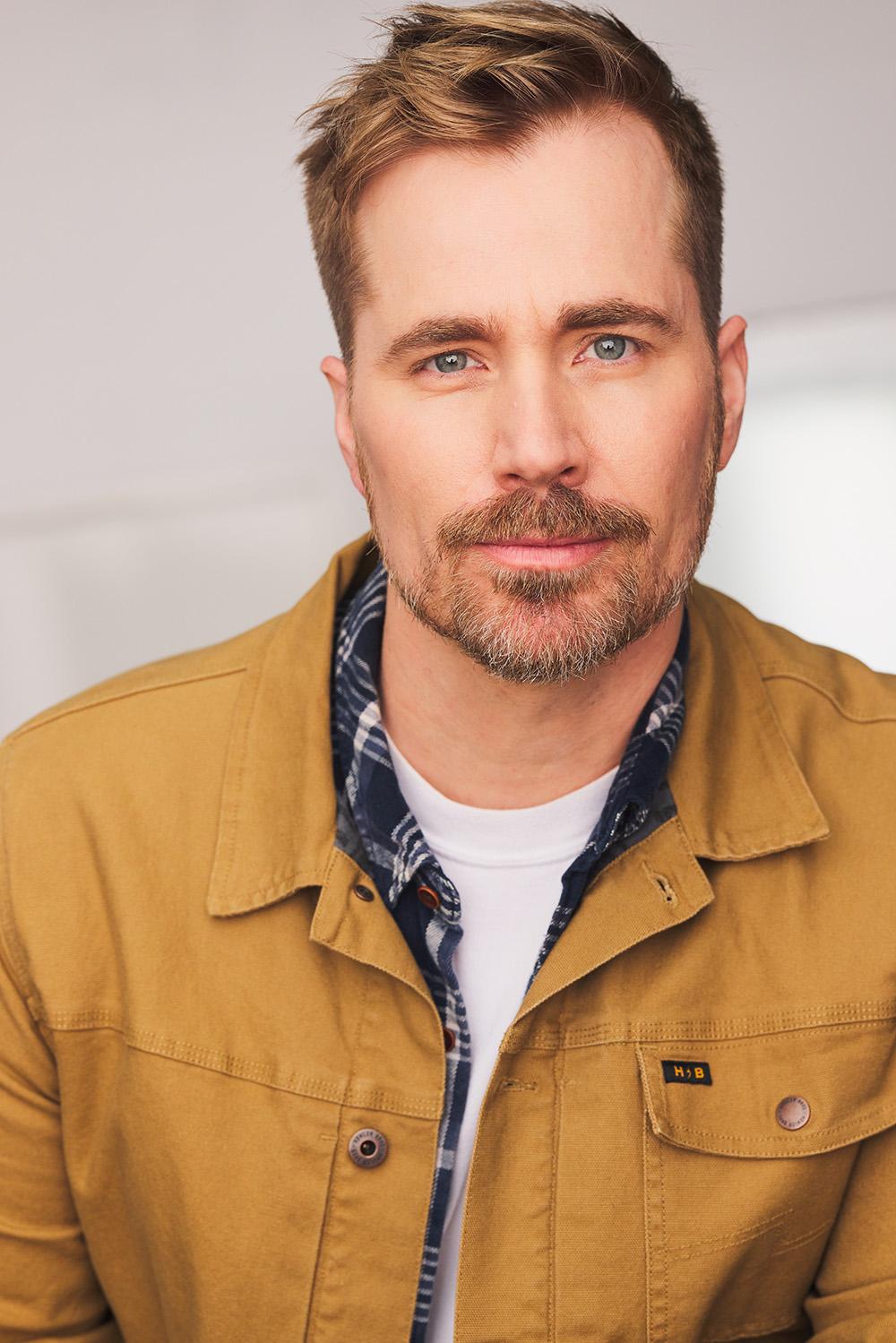 actor Jake Newton large photo