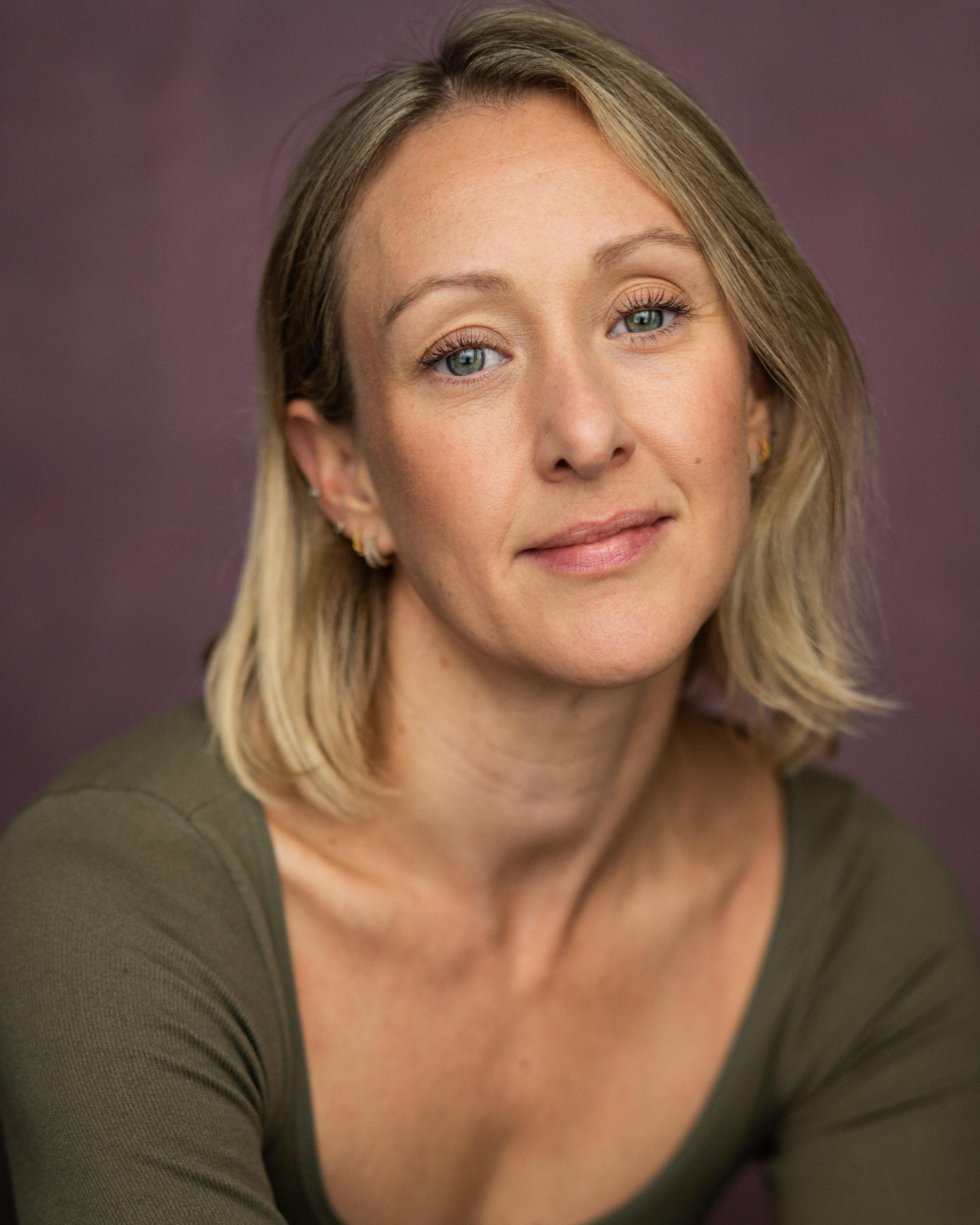 actor Shelly Bentley large photo