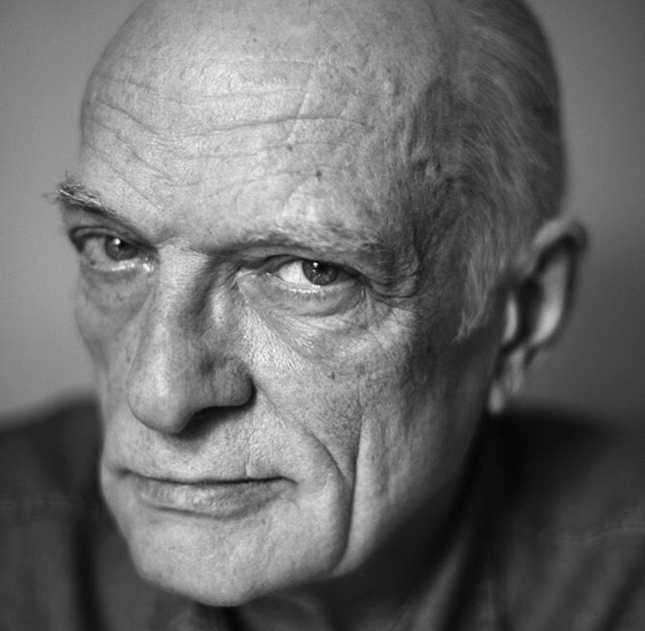 actor Eric Frandsen large photo