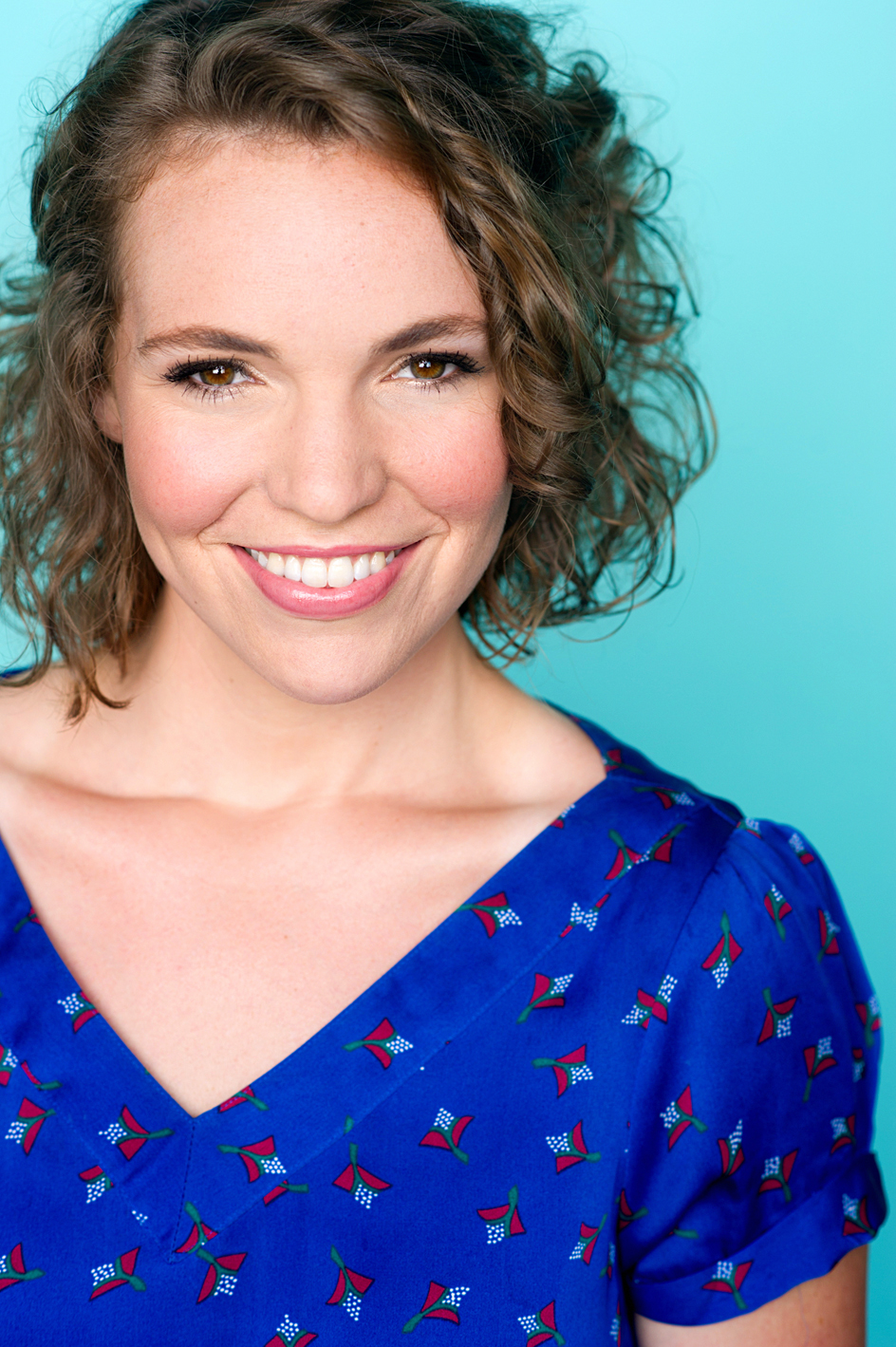 actor Beth Stelling large photo