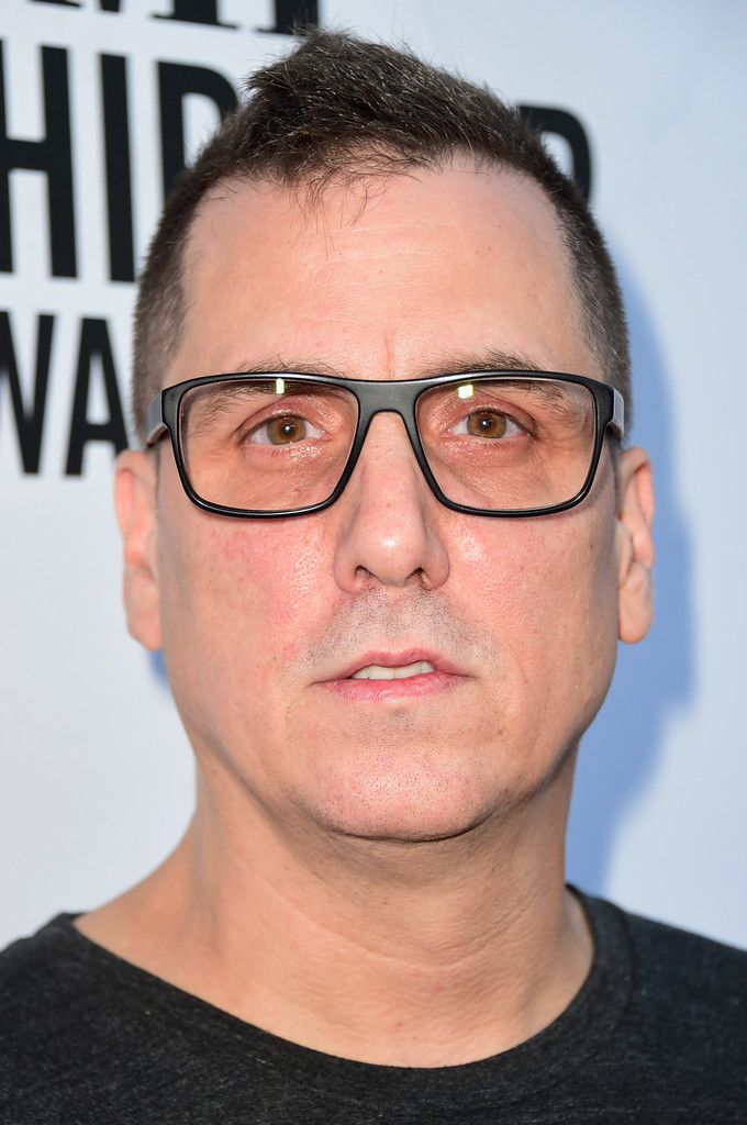 actor Mike Dean large photo