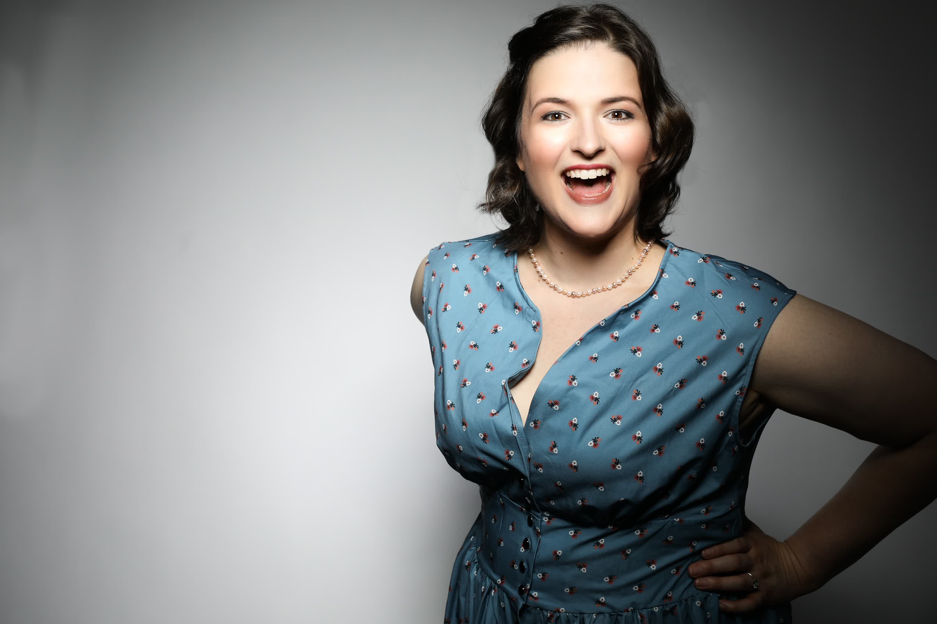 actor Karen Ross large photo