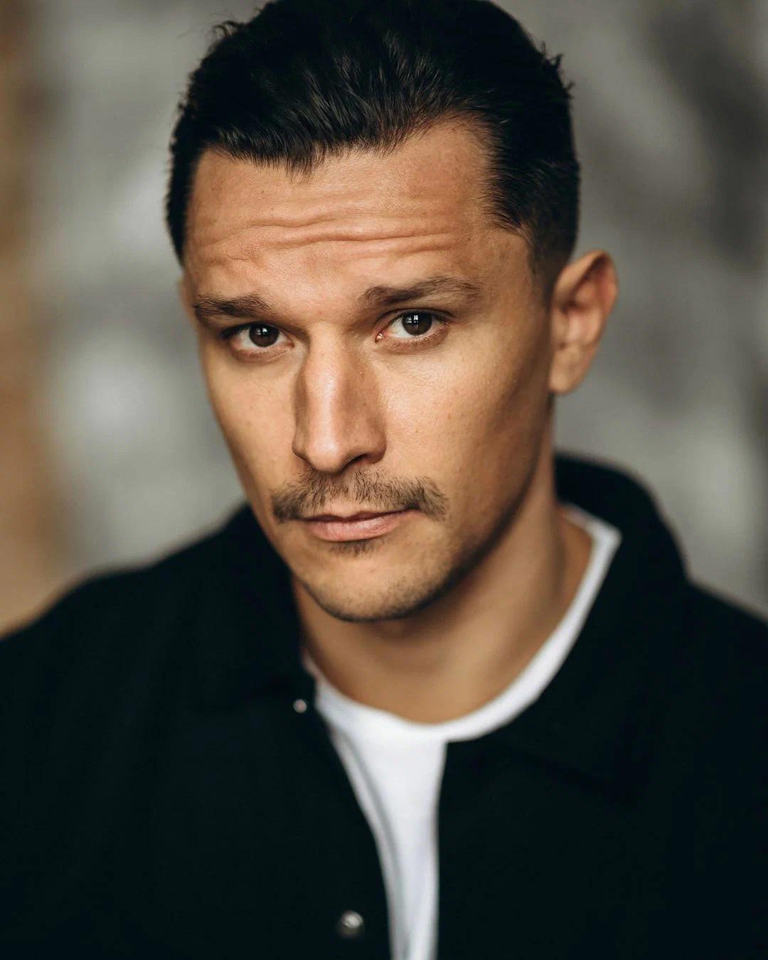 actor Taras Tsimbalyuk large photo