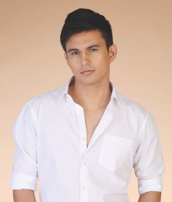 actor Tom Rodriguez large photo