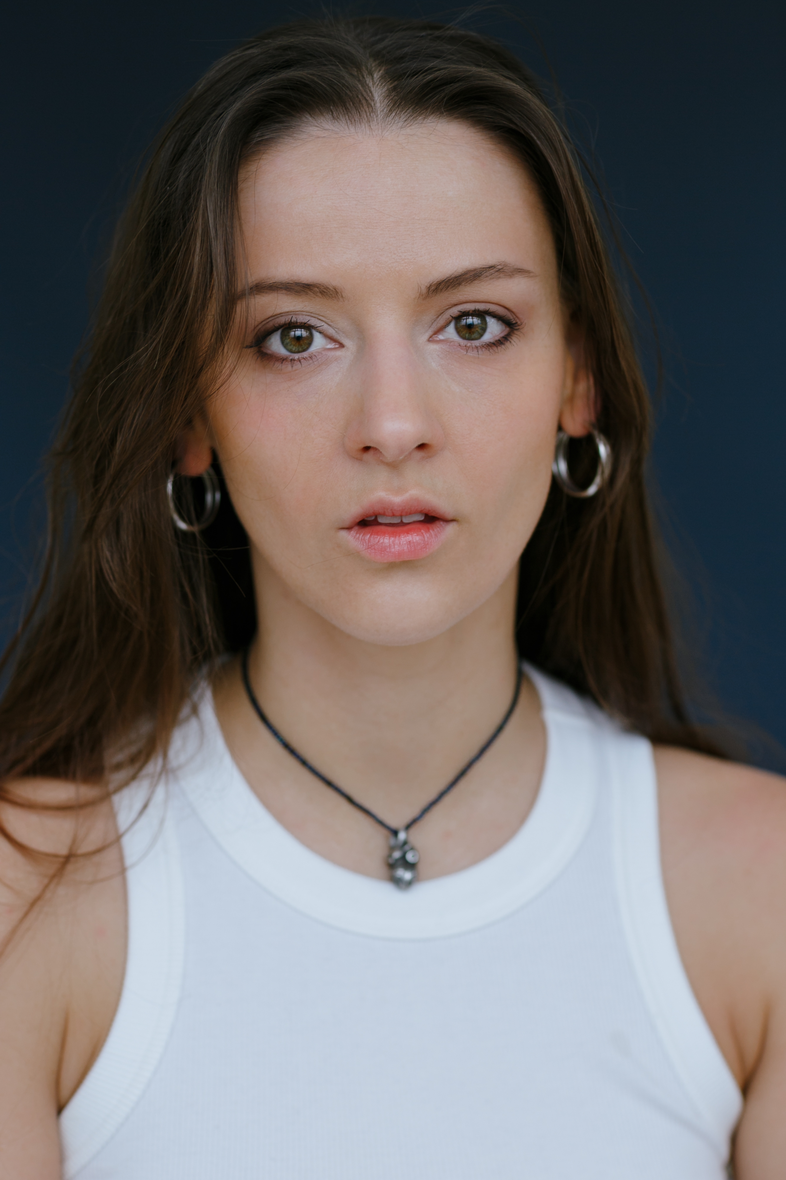 actor Olga Guseva large photo