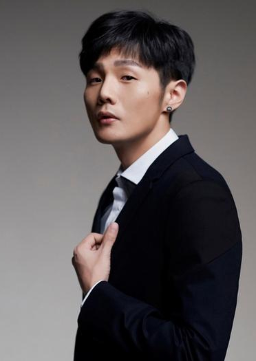 actor Ronghao Li large photo