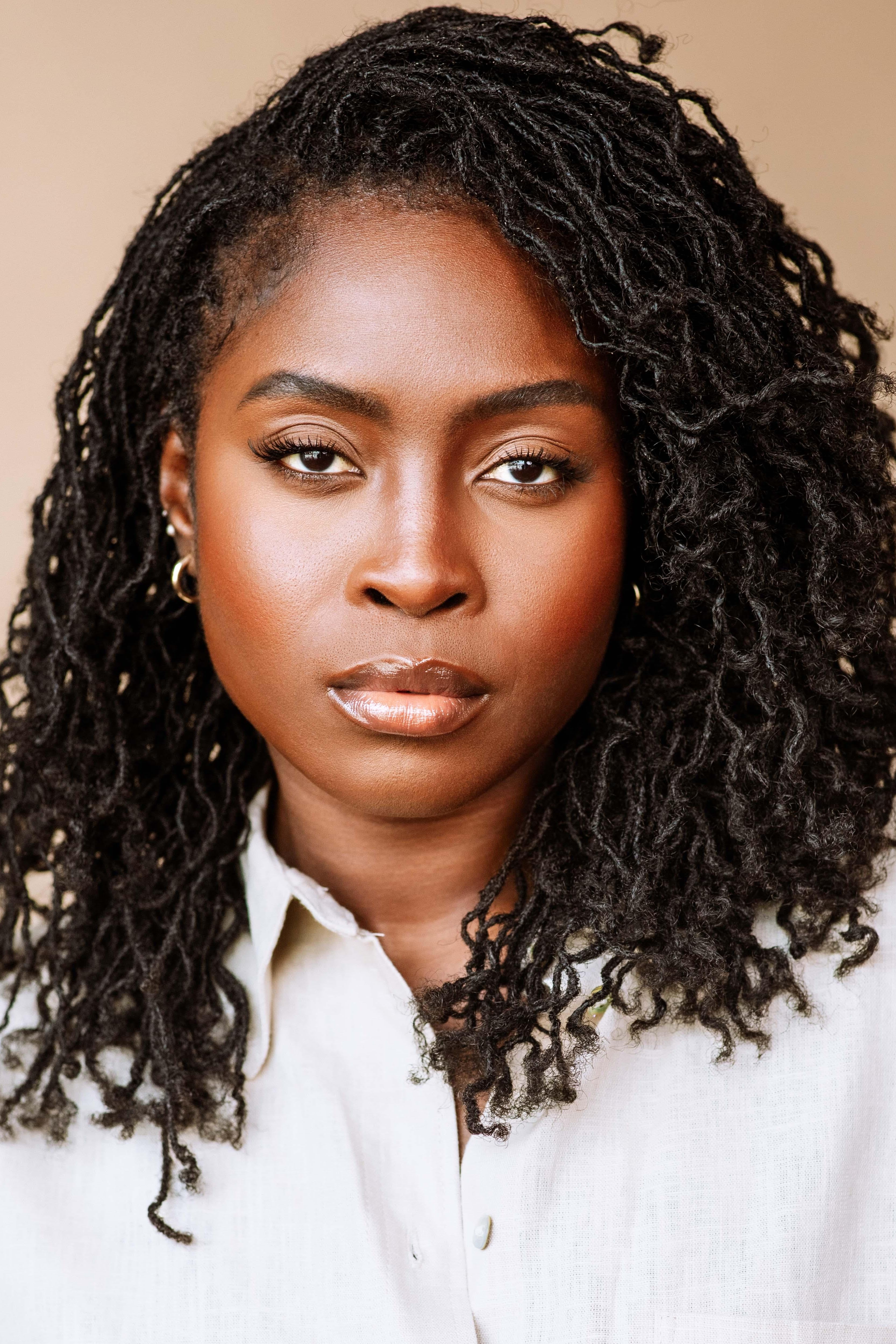 actor Queeny Kuffour large photo