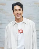 Nadech Kugimiya