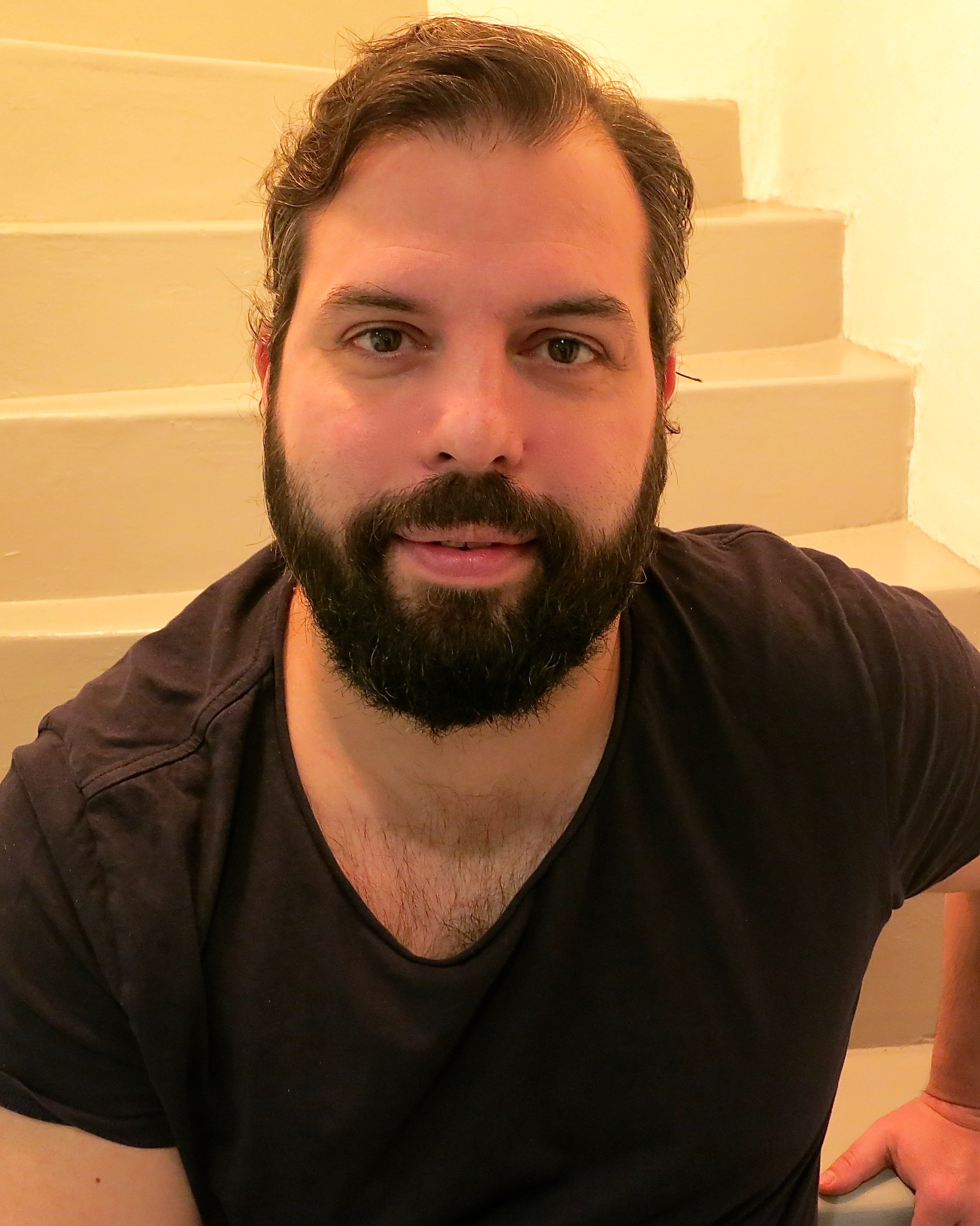 actor Jordi Almeida large photo