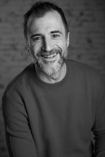 actor Alfonso Mendiguchía large photo