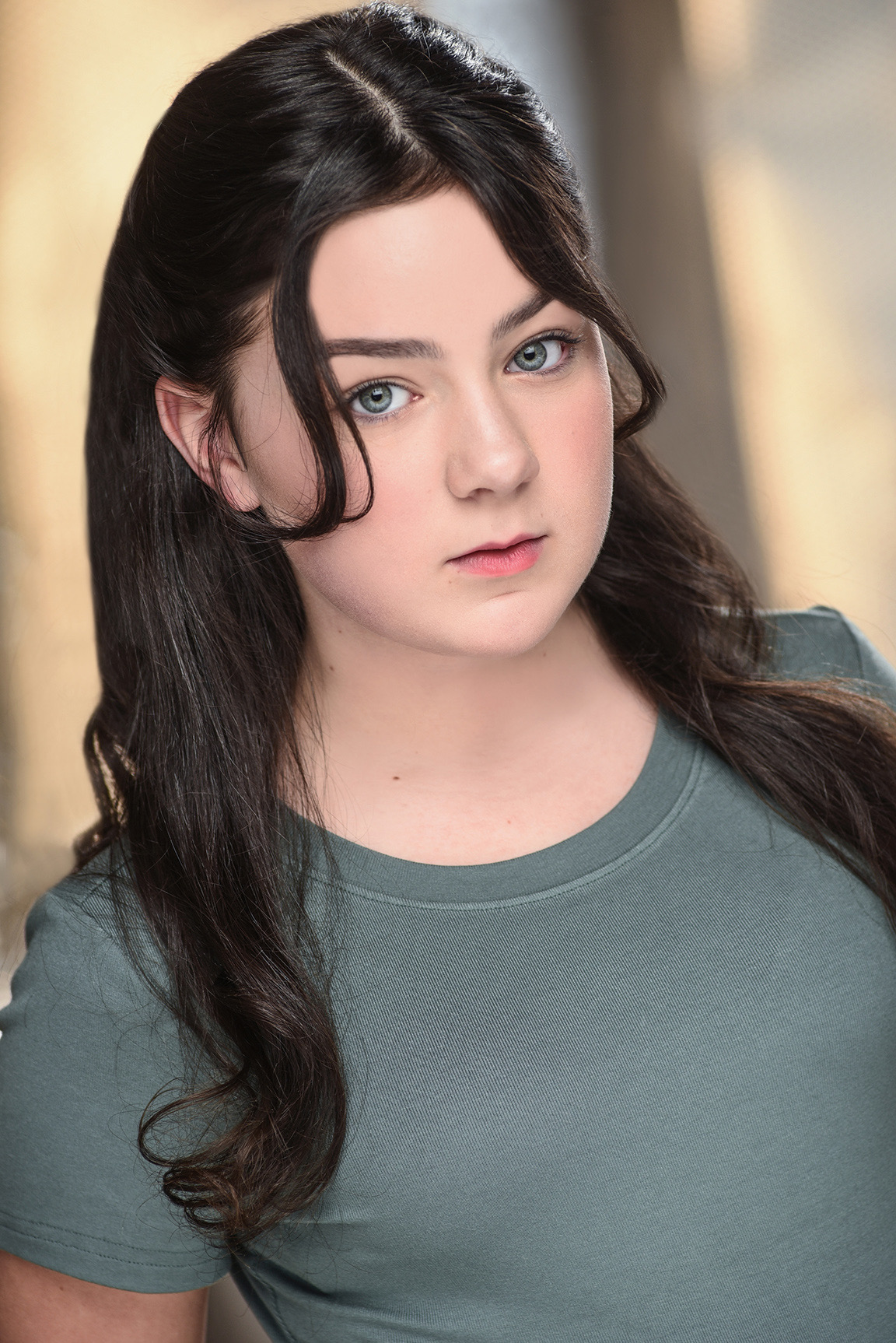 actor Emma Victoria Jackman large photo