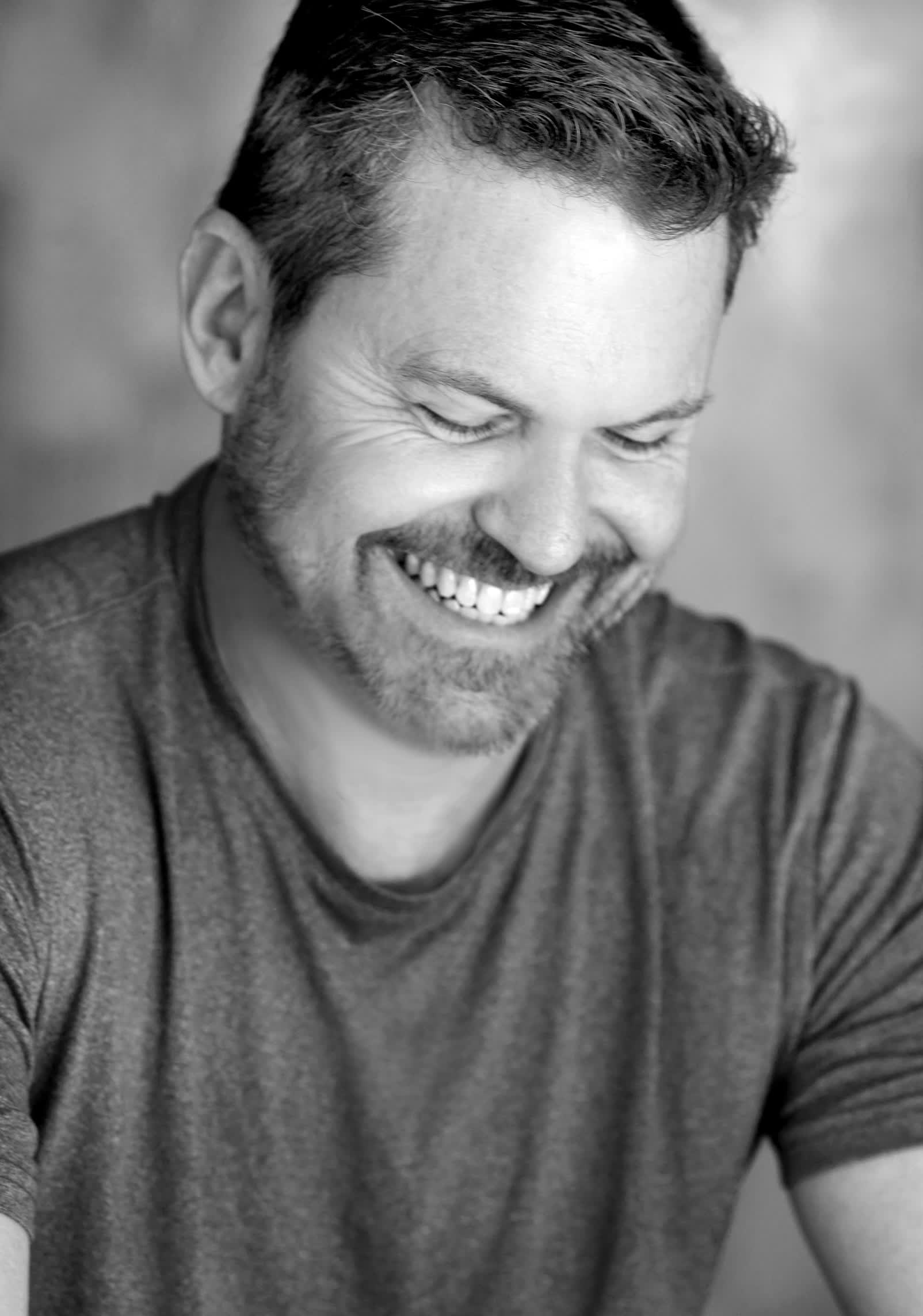 actor Pierce Lackey large photo