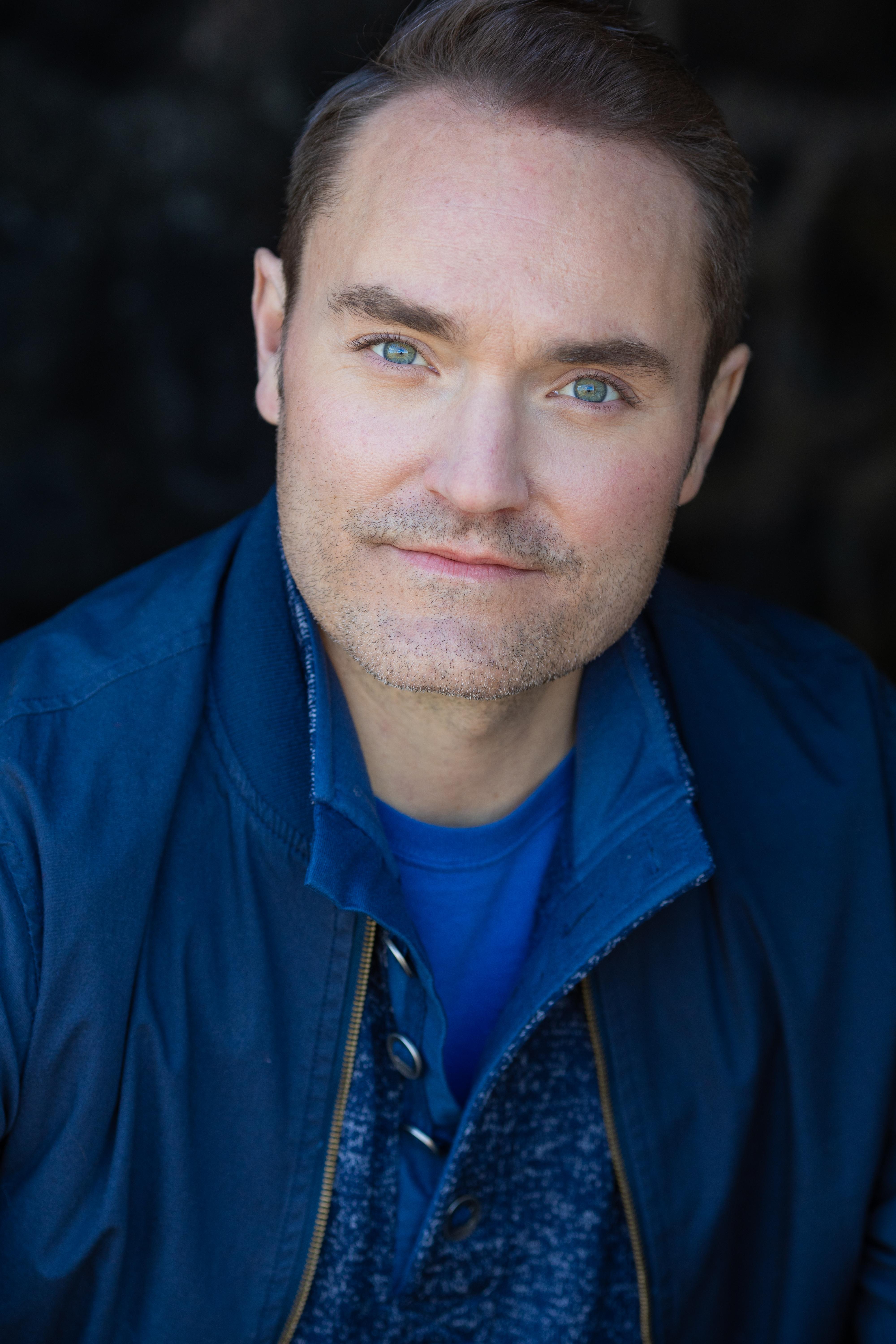 actor Dan Morrison large photo