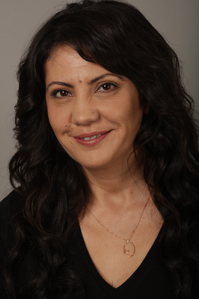 actor Özlem Baskaya large photo