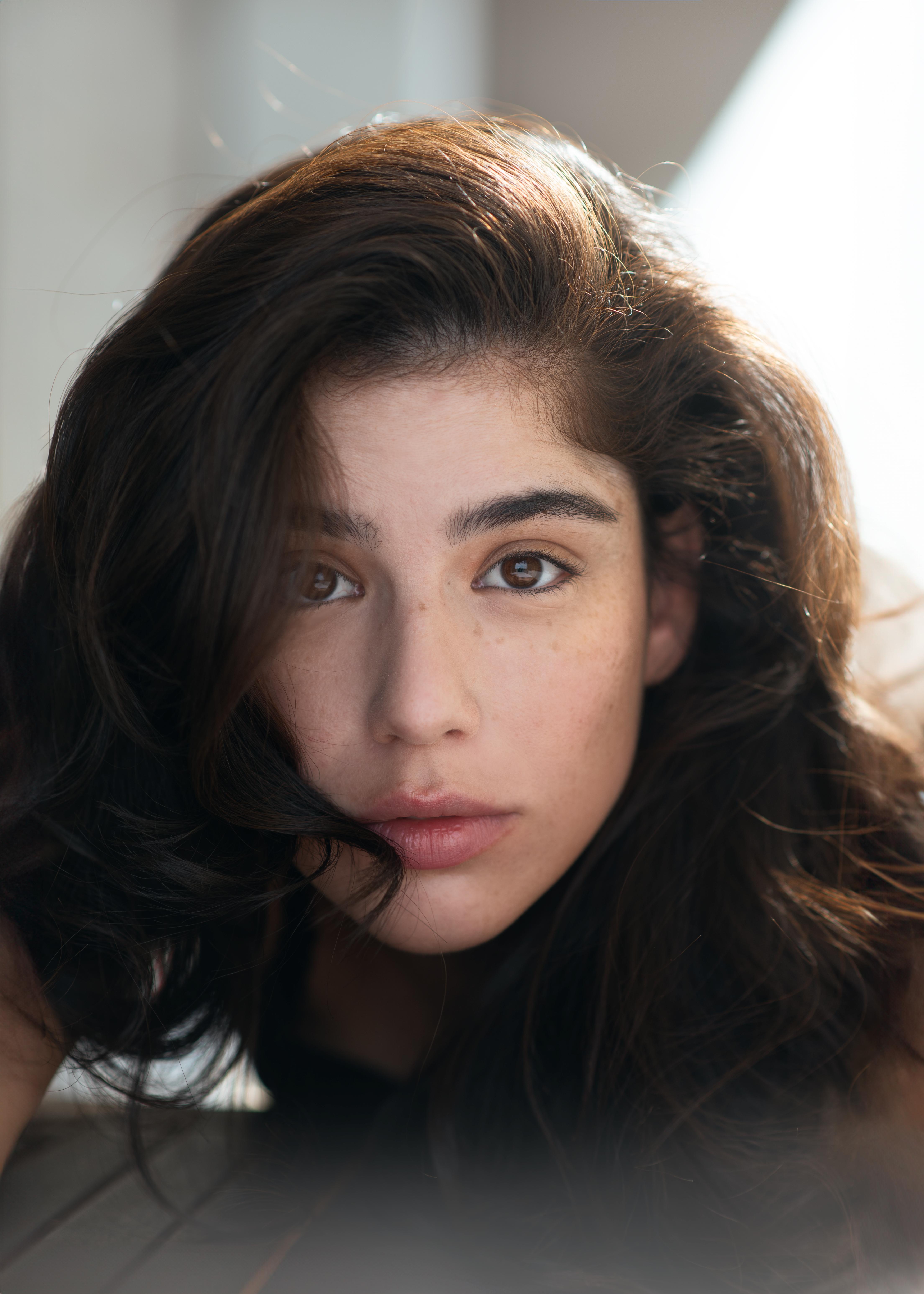 actor Grace Ambrose large photo