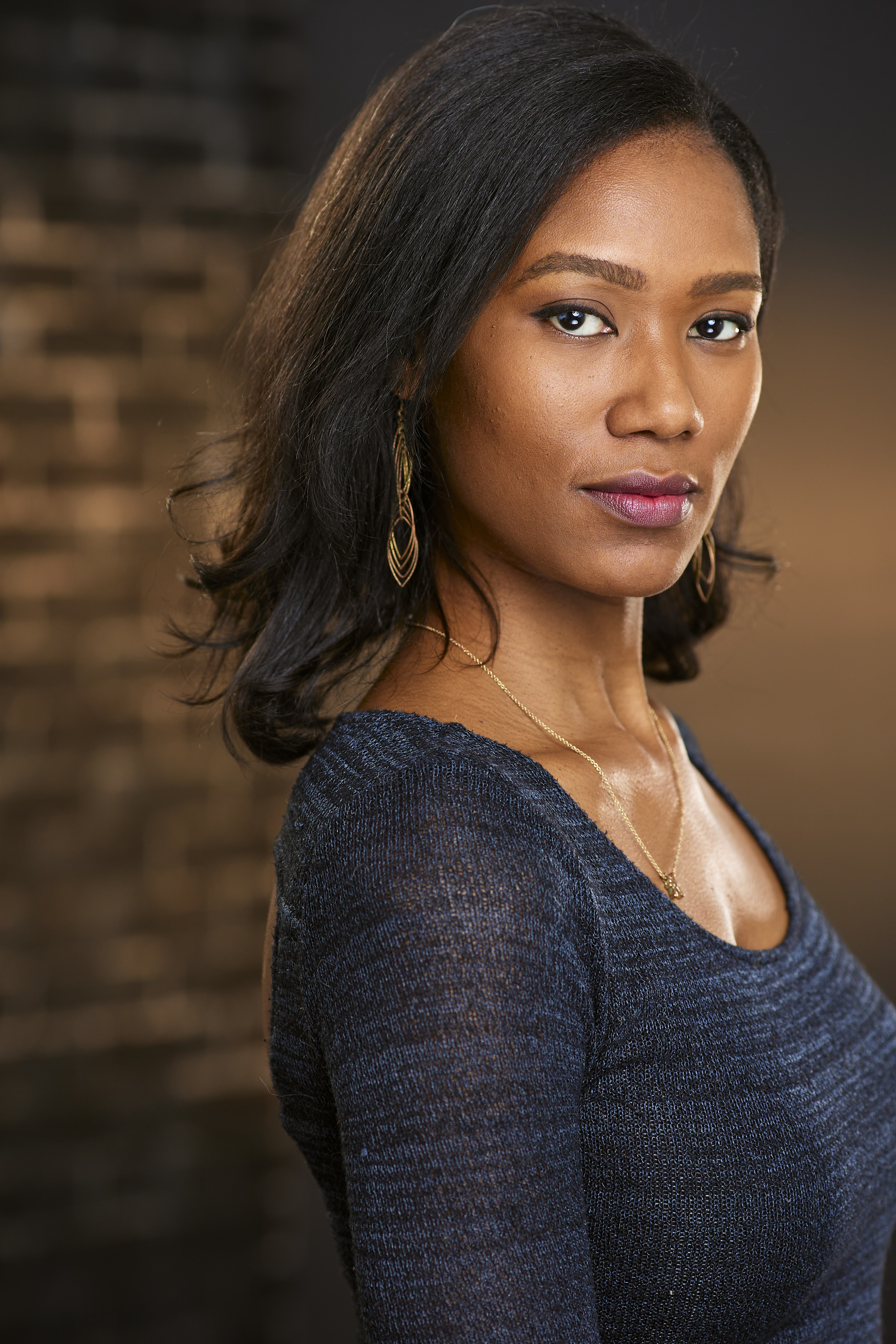 actor Dara Emery large photo