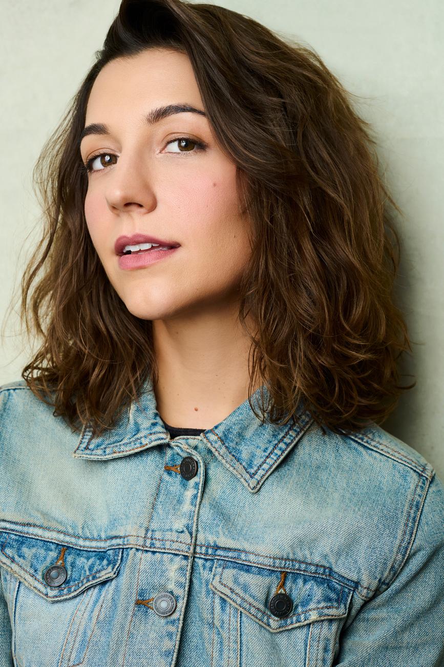 actor Lindsey Rose Naves large photo