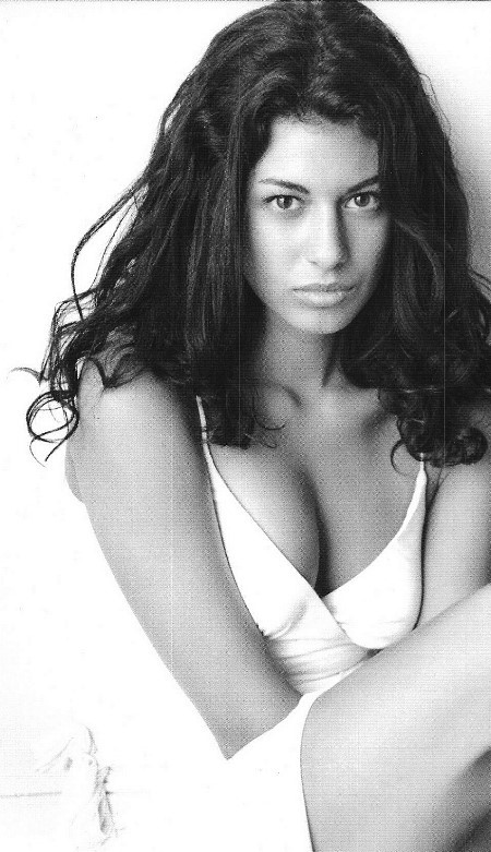 actor Yolanda Pecoraro large photo