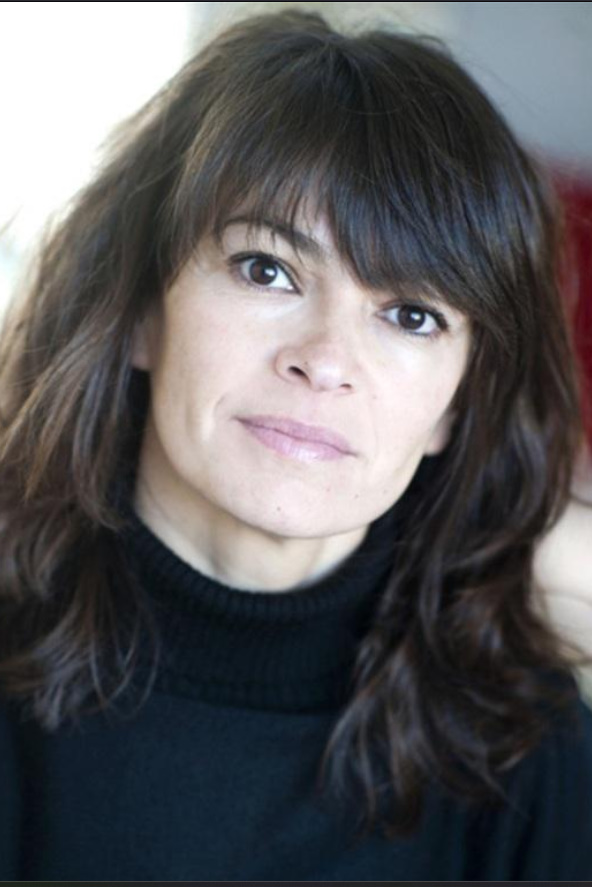 actor Esther Sironneau large photo