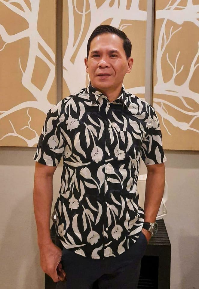 actor Jules Cruz large photo