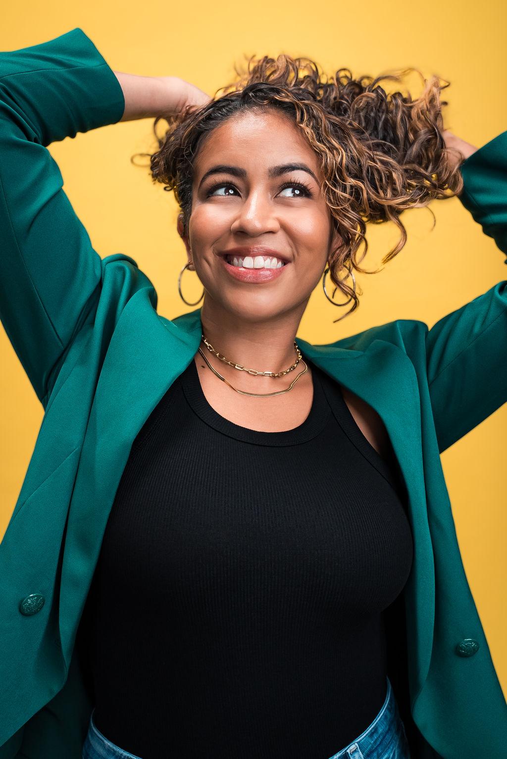 actor Crystal Lopez large photo