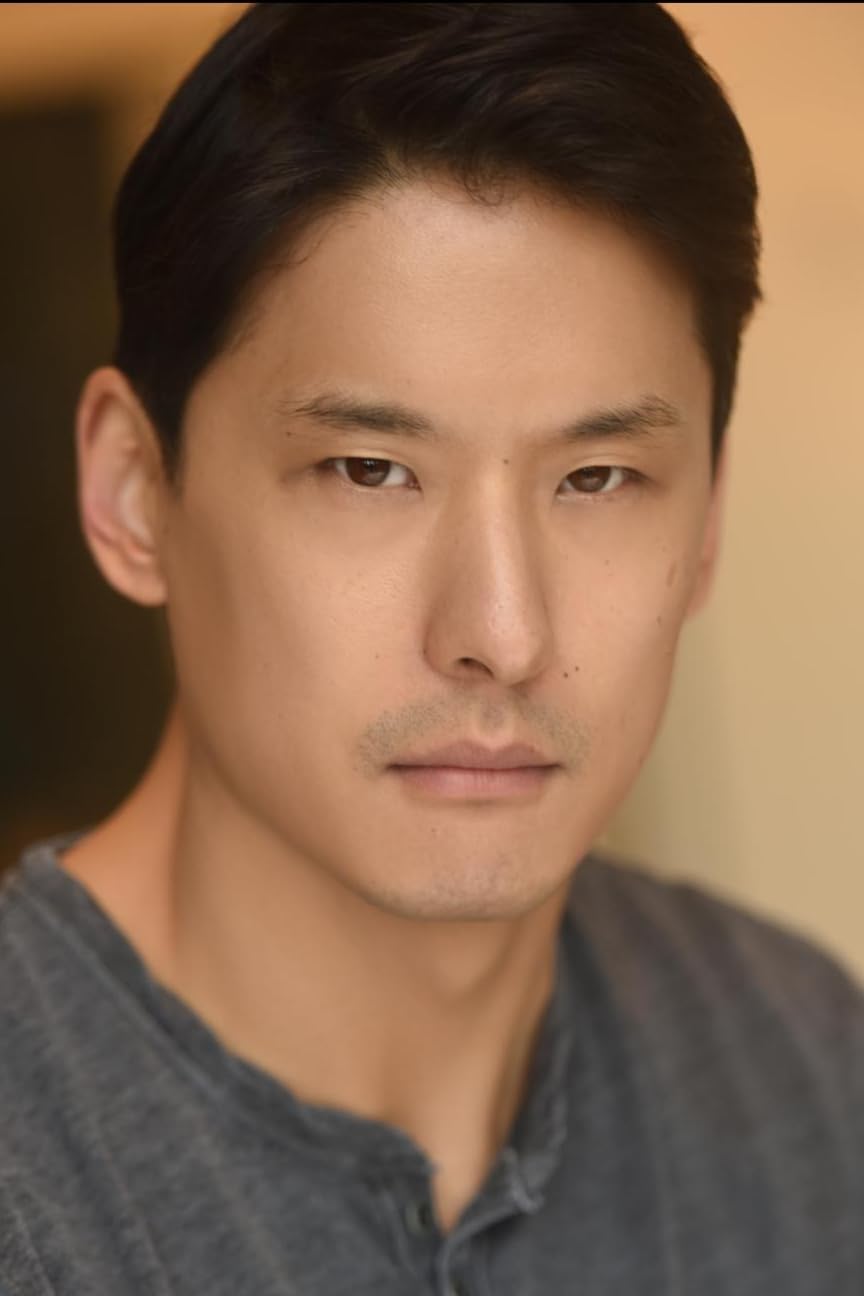actor Tony Kim large photo