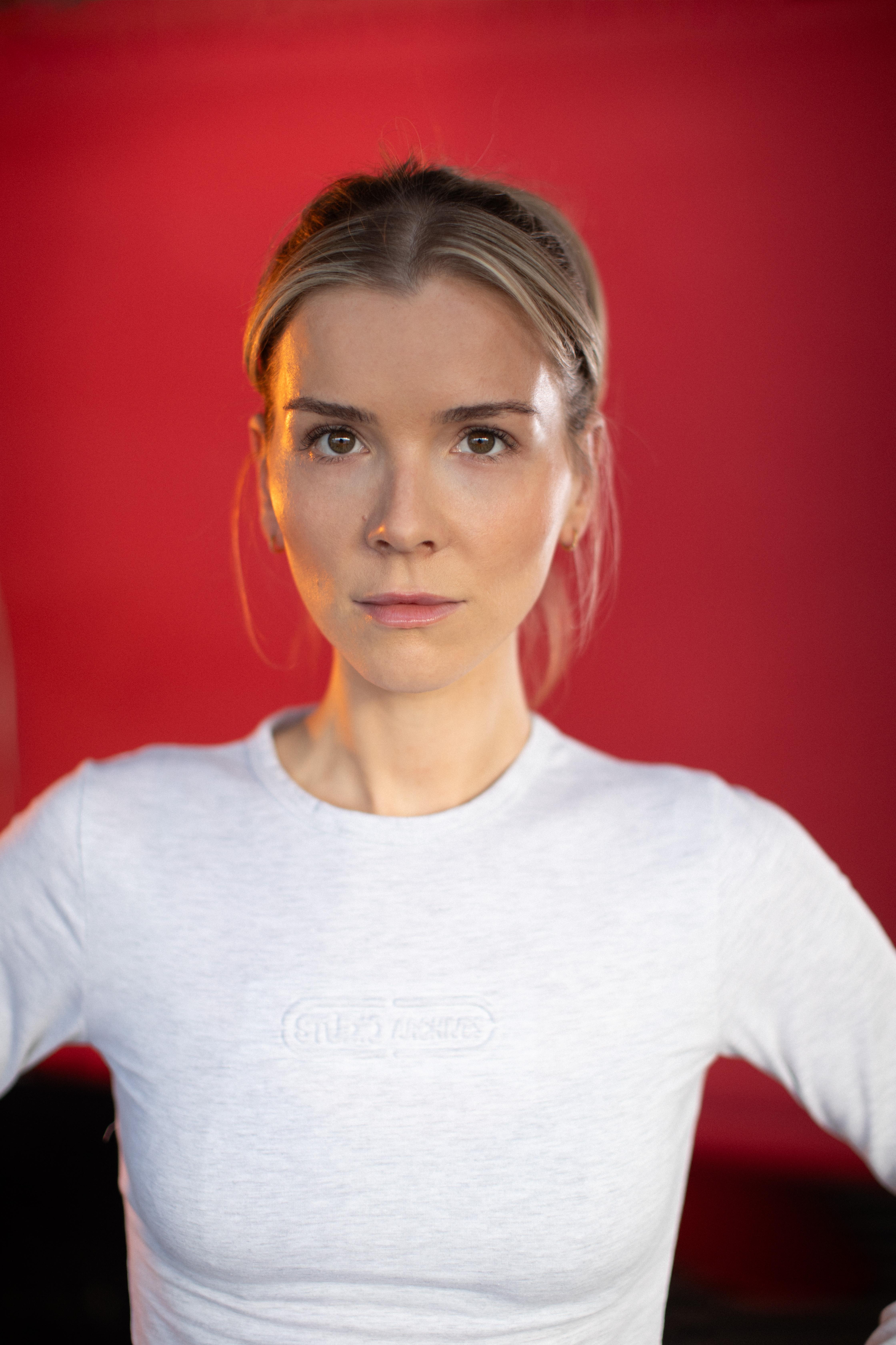 actor Zara White large photo