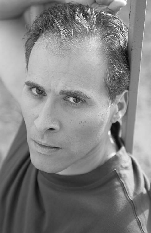 actor Joe Thomas large photo