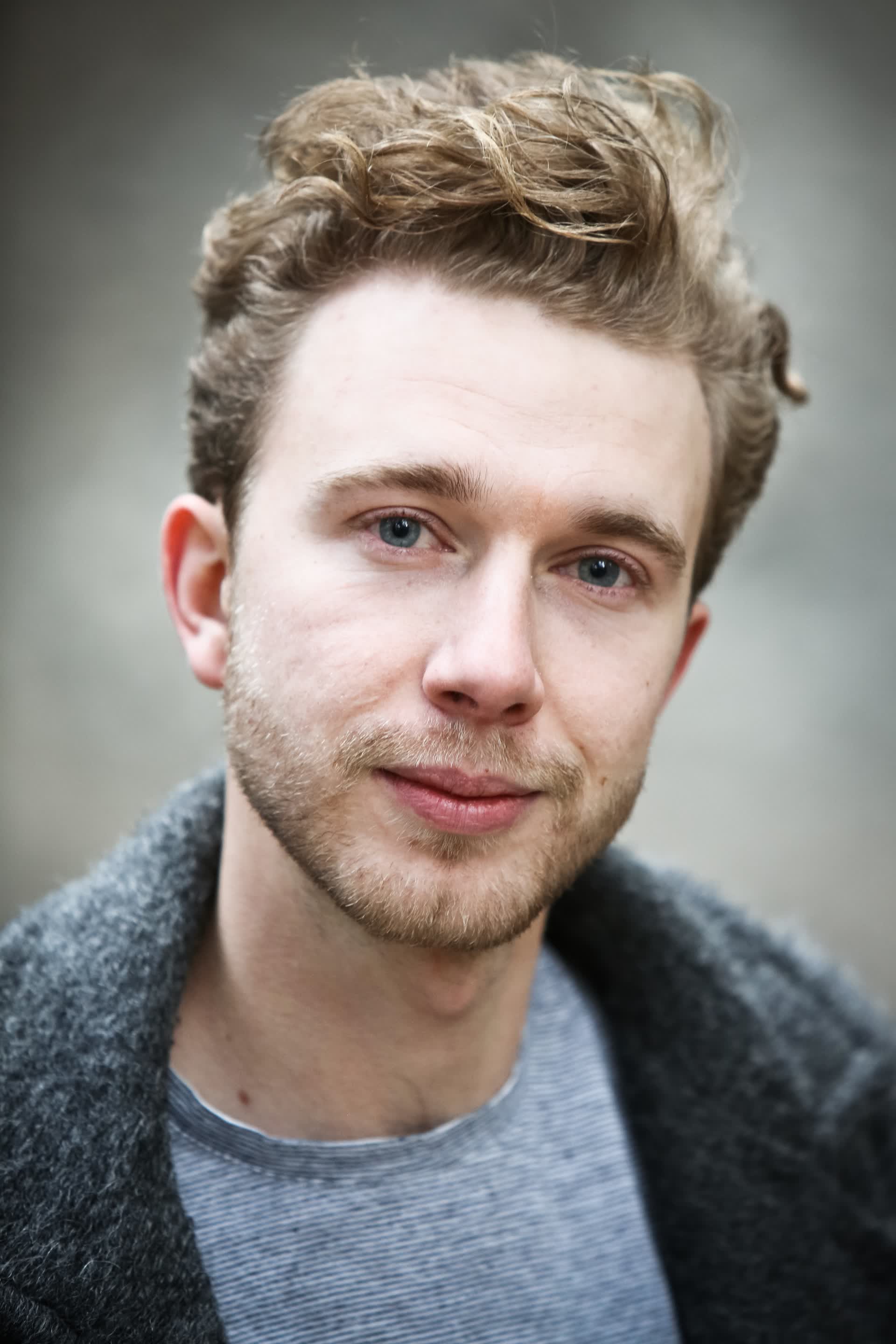 actor Nathan Snow large photo