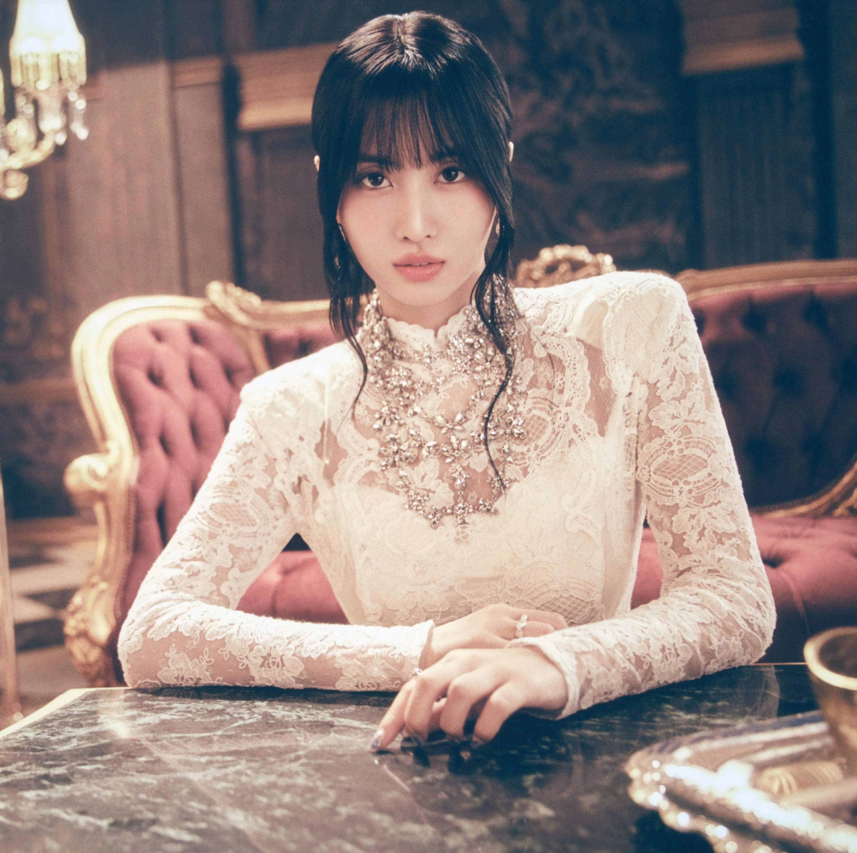 Hirai Momo