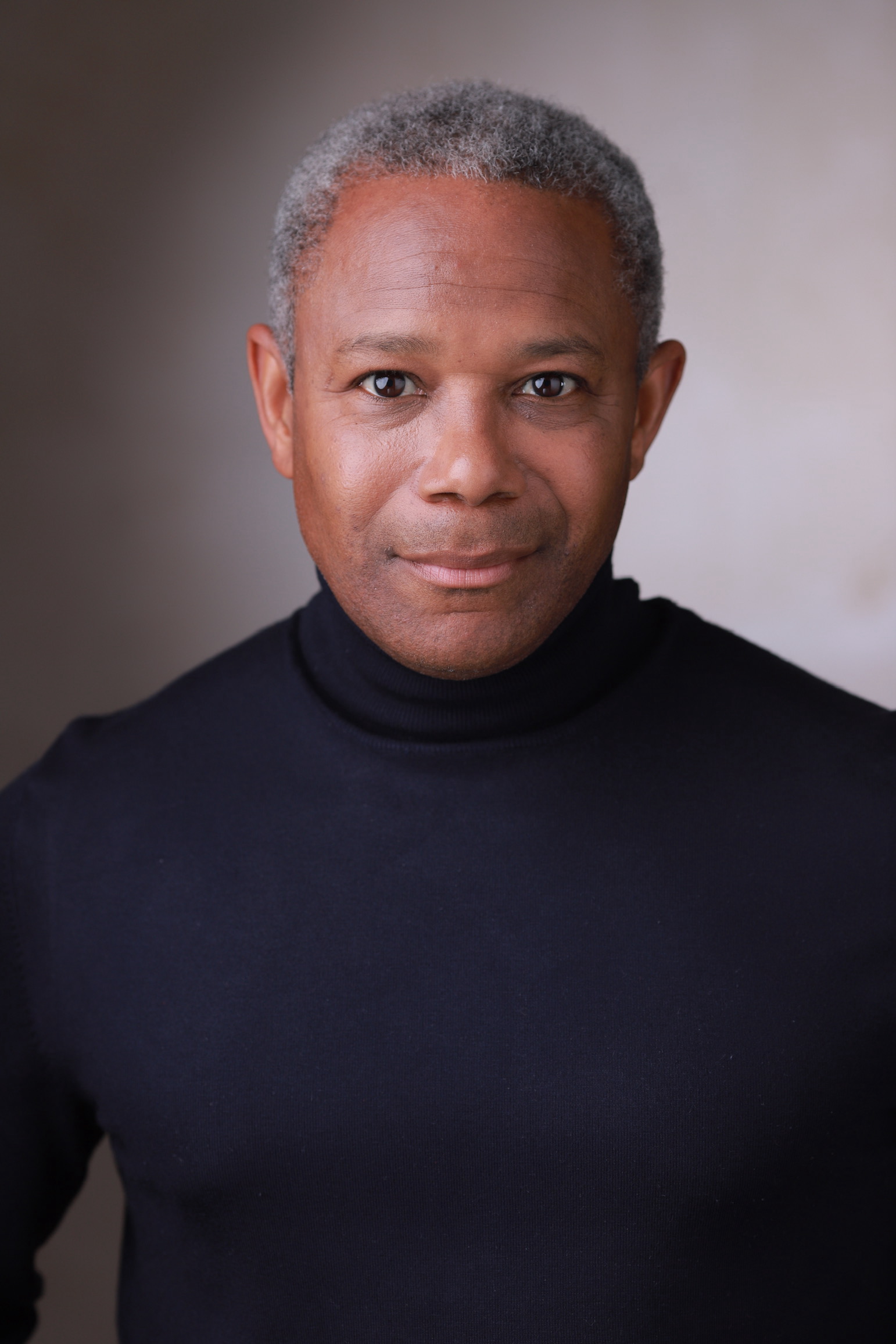 actor Brian Yansen large photo