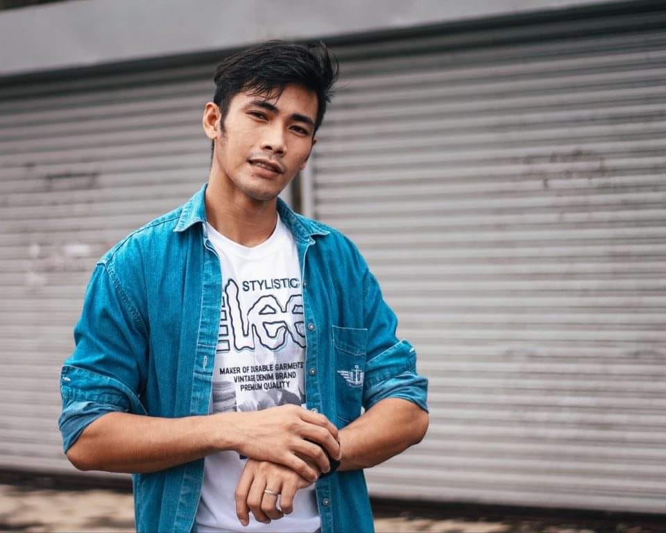 actor John Steve Labrador large photo