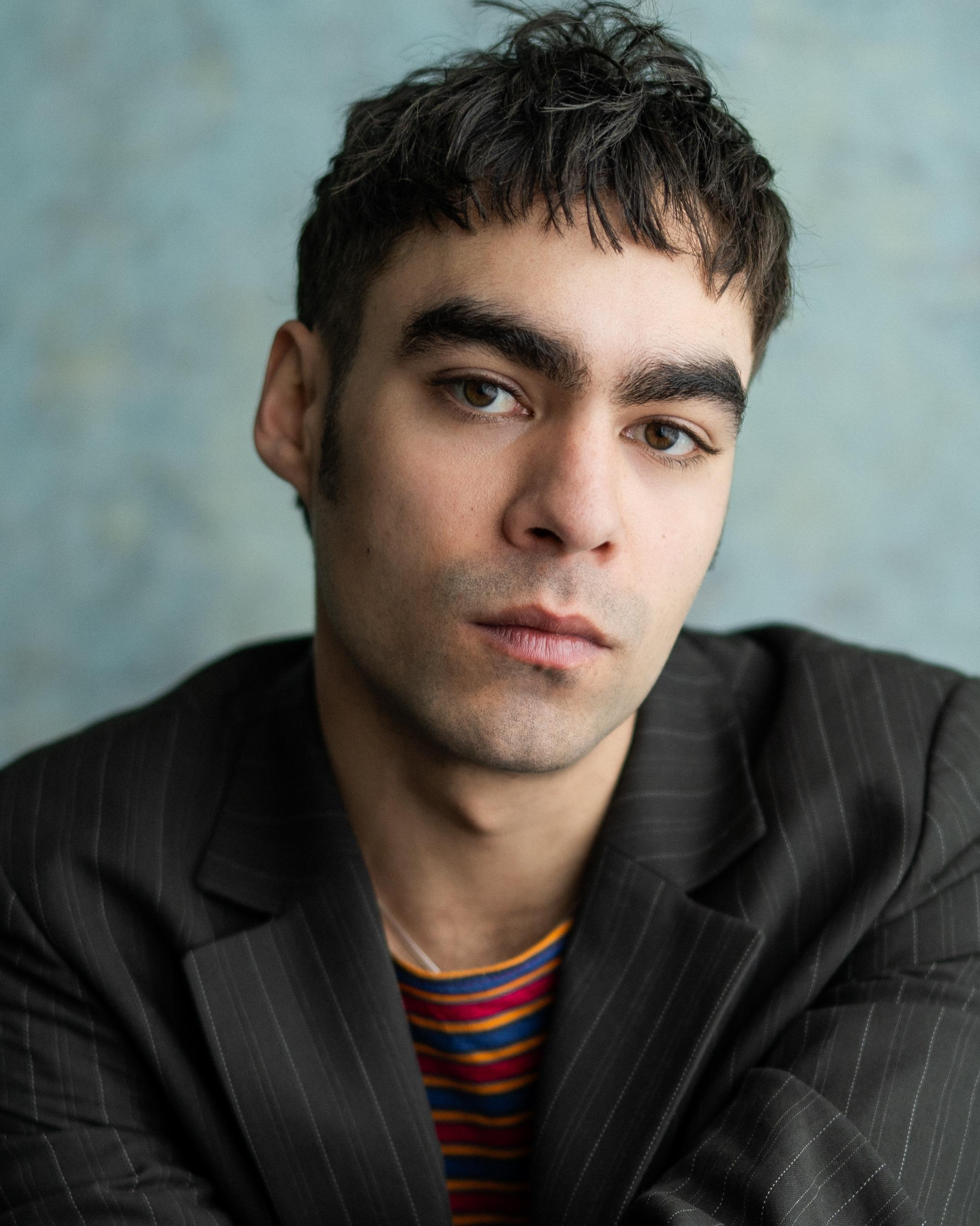 actor Seamus Dillane large photo