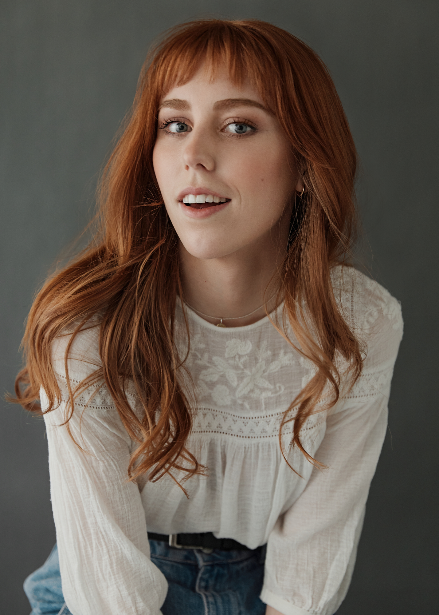 actor Ally Morgan large photo