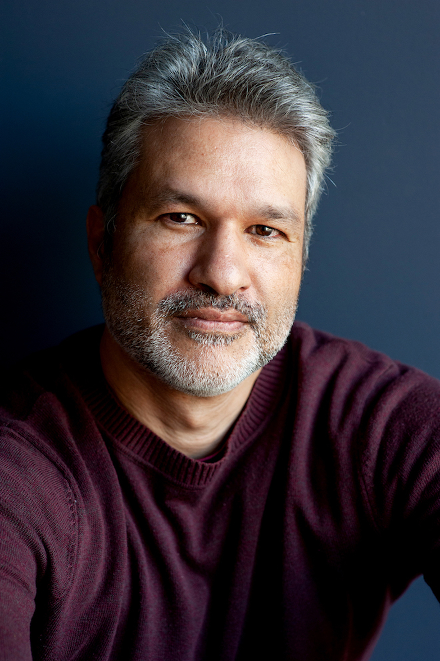 actor Warren Lyons large photo