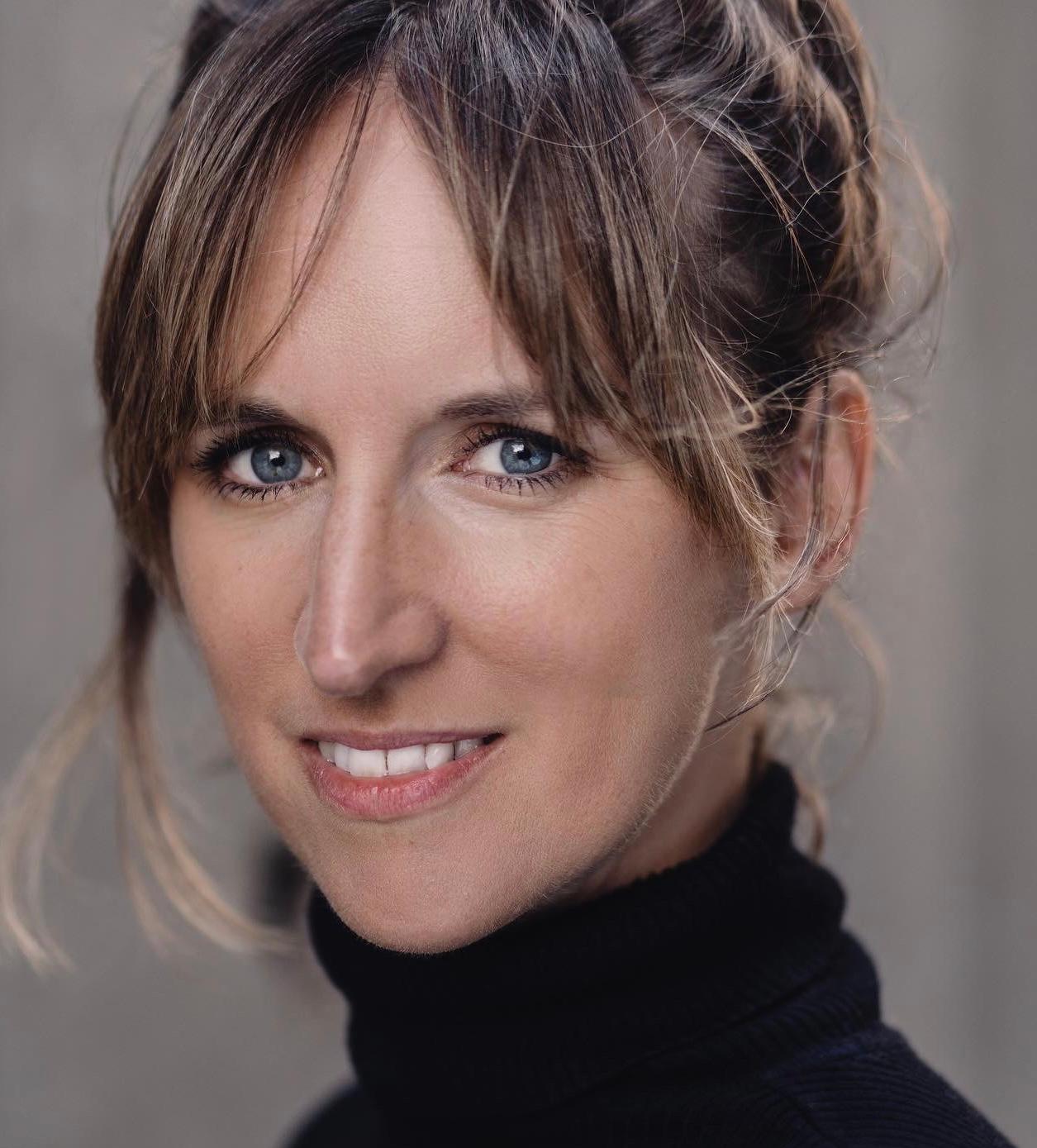 Louise Lee