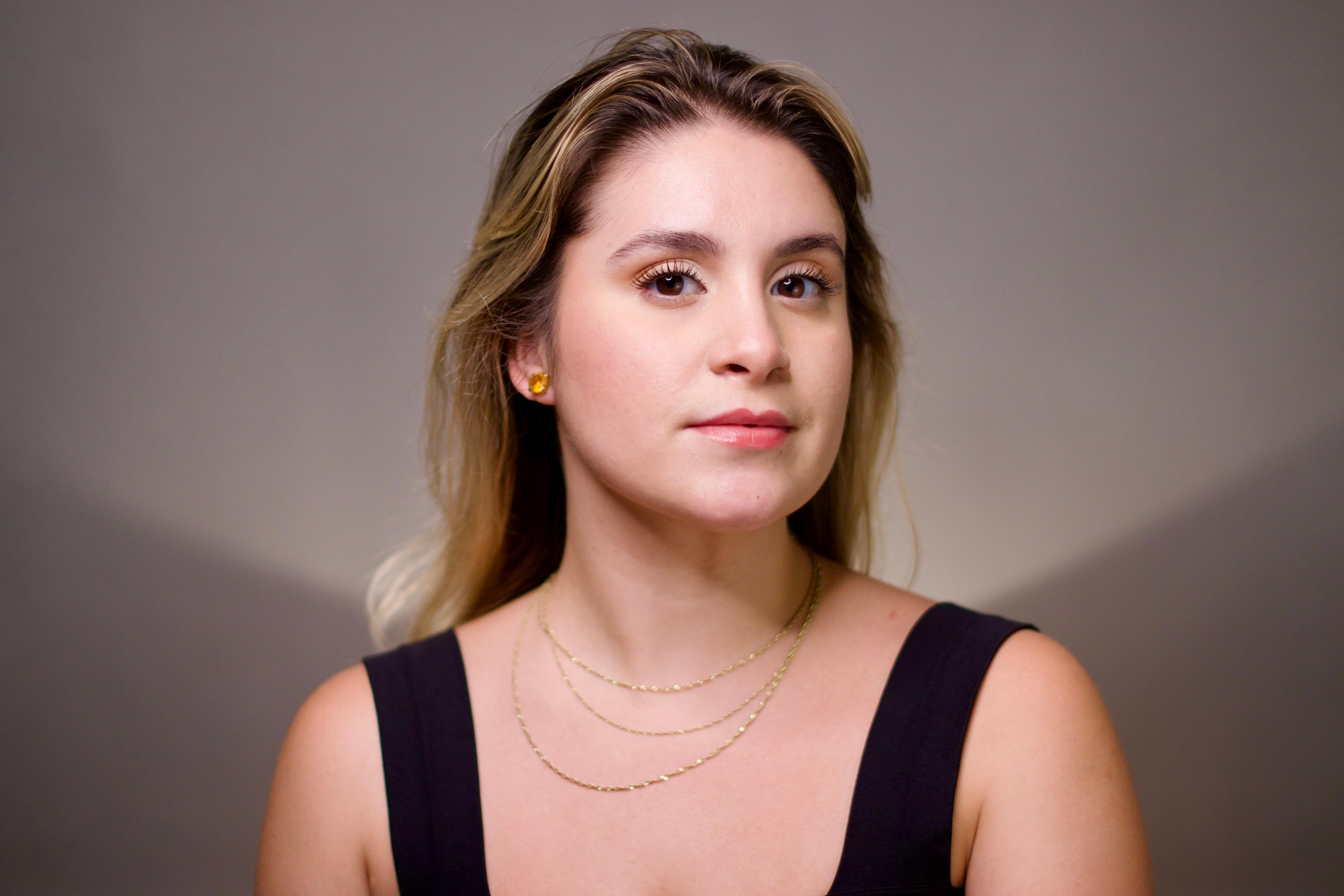 actor Bianca Dovarro large photo